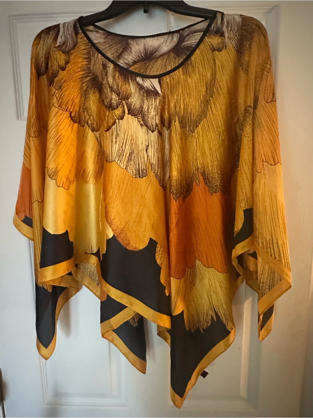 Women’s Yellow caplet Floral-Print Draped Top
